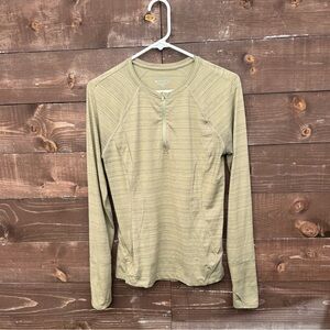 Athleta Pacifica Illume UPF Long Sleeve Fitted Top Size Small
